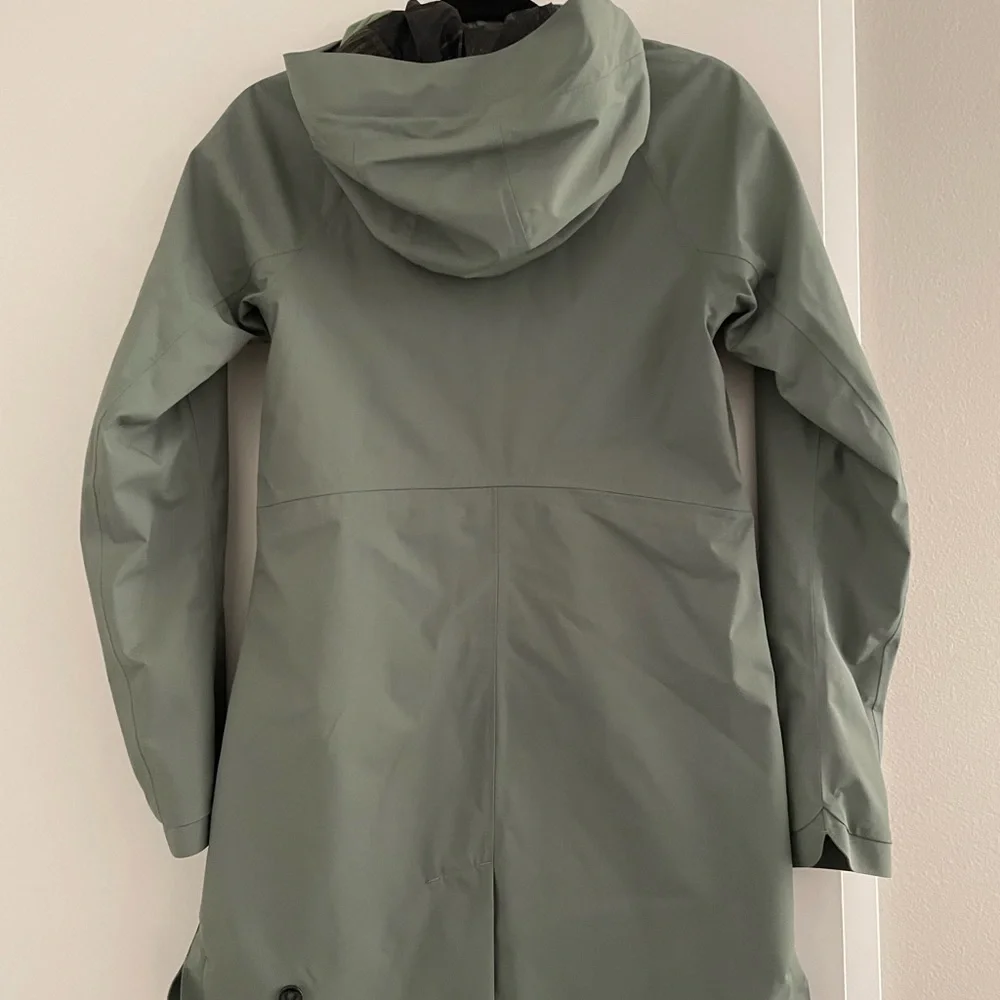 lululemon athletica Olive Green Hooded Long Jacket